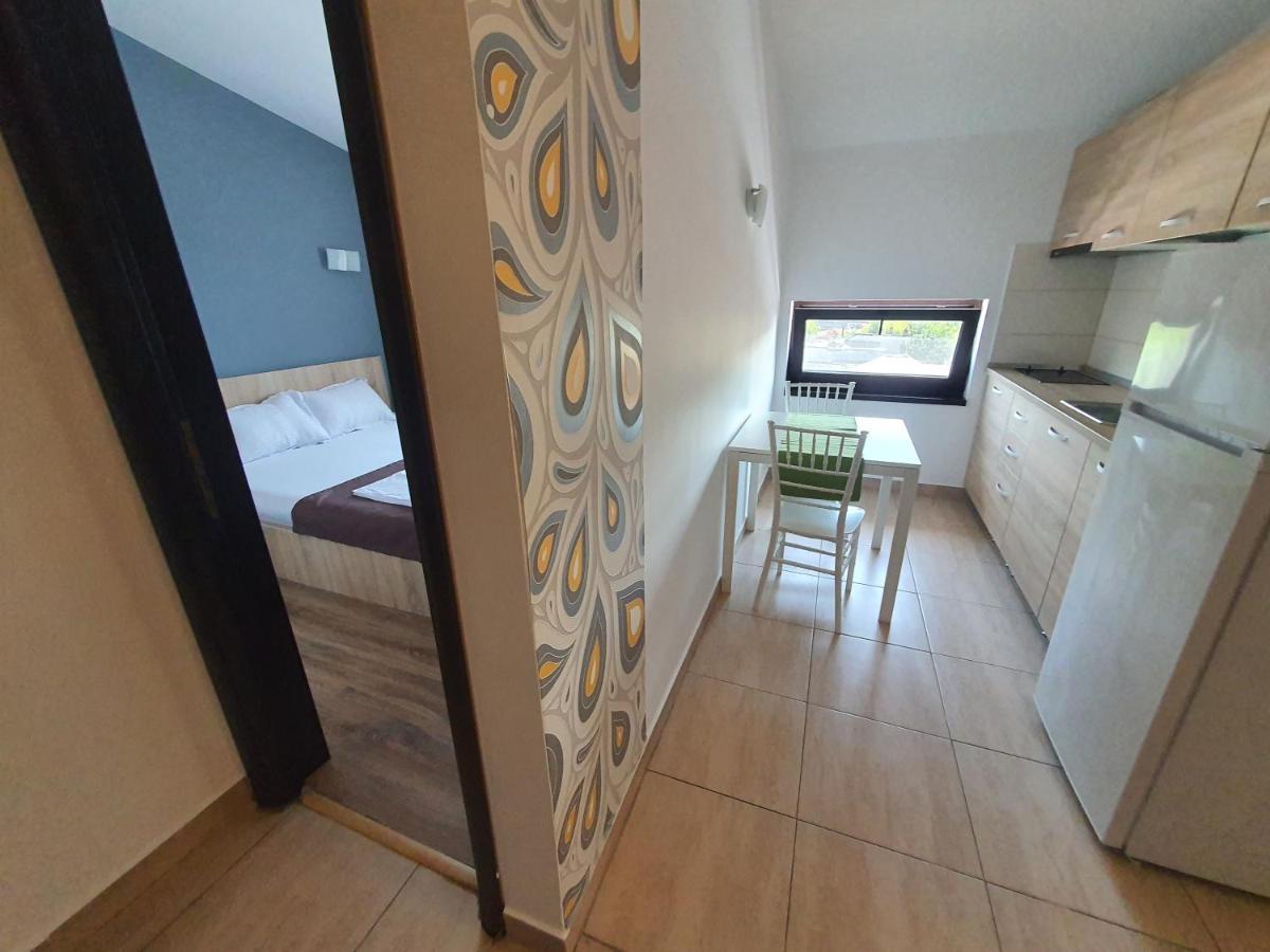 Villa Accommodation 布加勒斯特 外观 照片